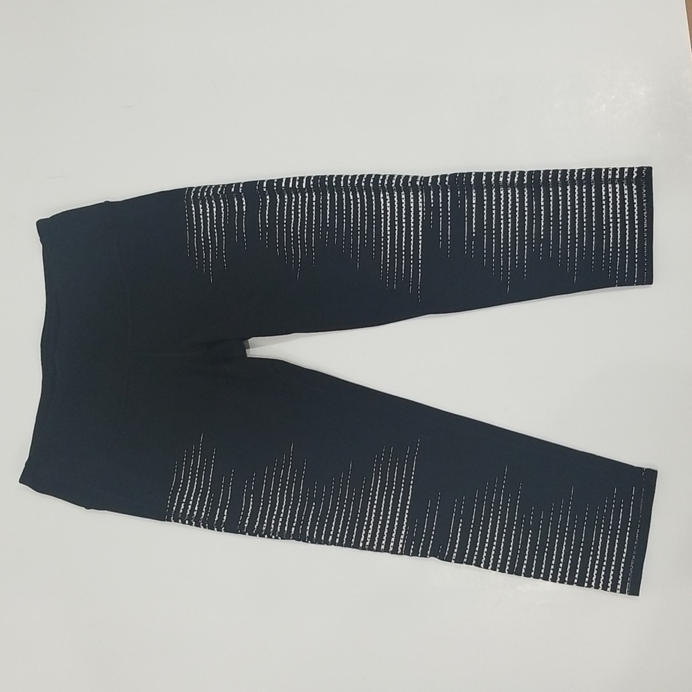 ATHLETA White Side Striped Black Capri Midrise Leggings